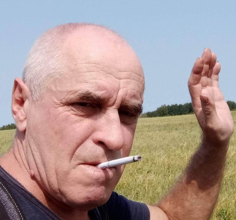  27325042  , 64 ,    