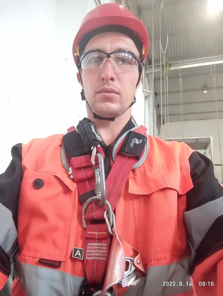  43296452  , 32 ,    