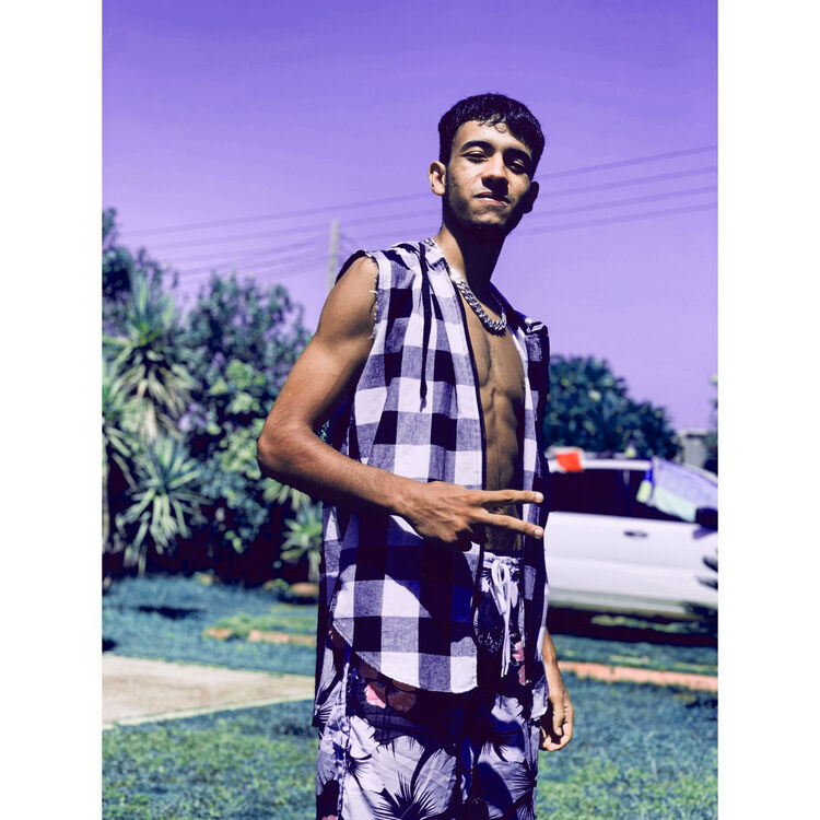  ,   Moatsom, 25 ,   ,   