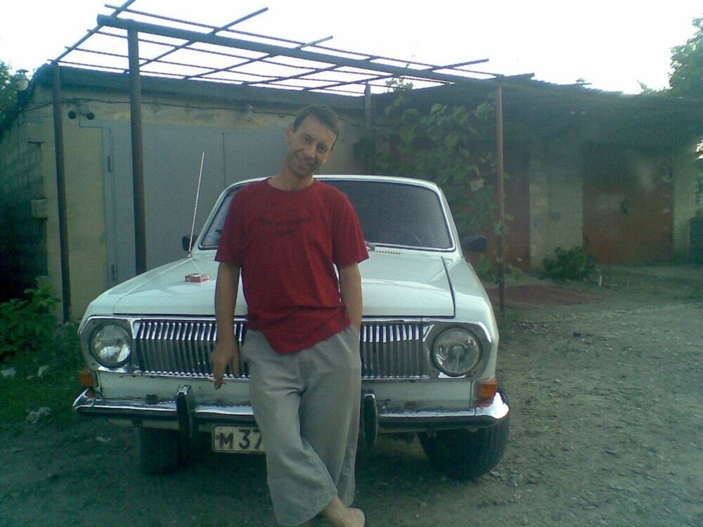  10932832  Alexandr, 50 ,    