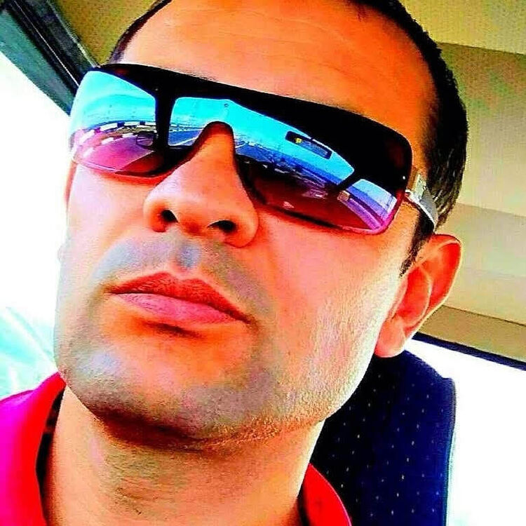  53958822  , 39 ,    