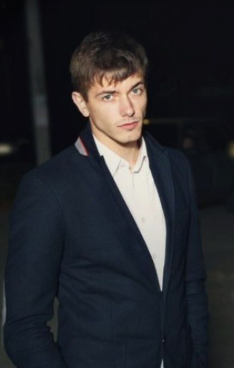  ,   Alexx, 34 ,   ,   
