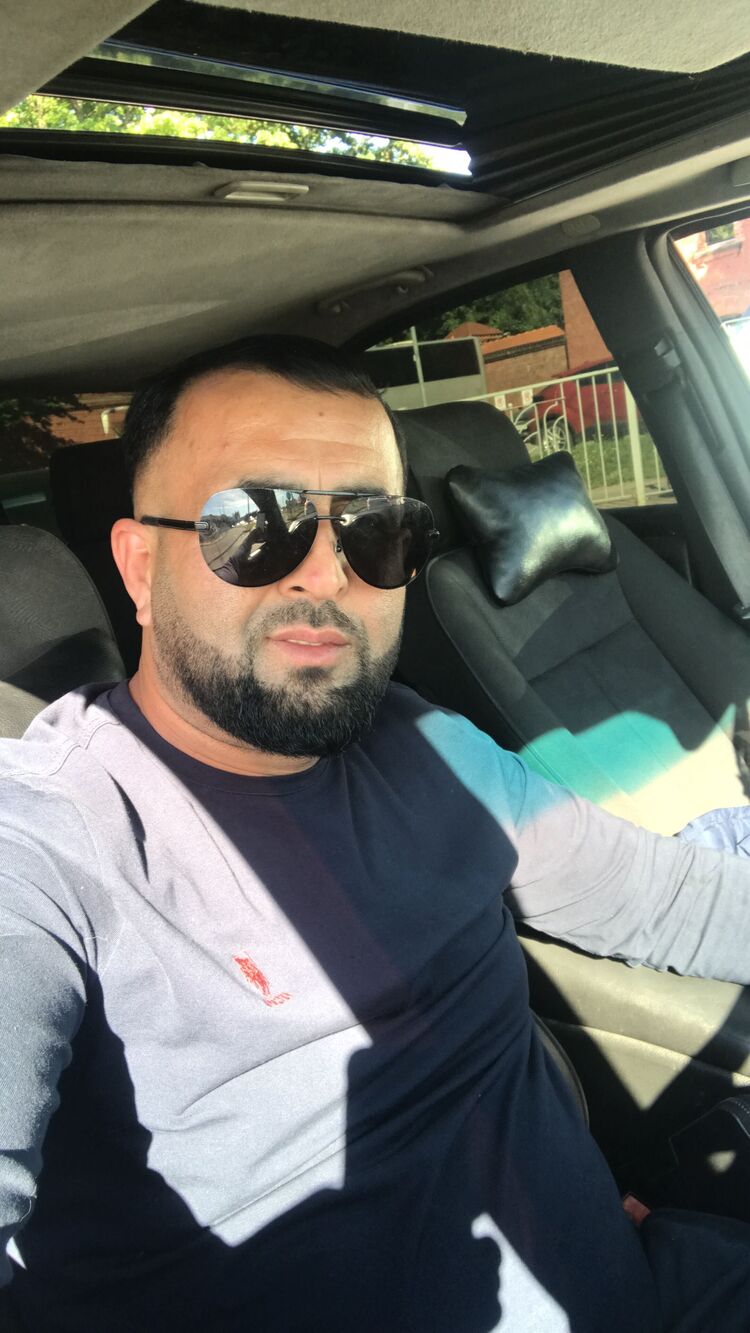  52968582  , 38 ,    