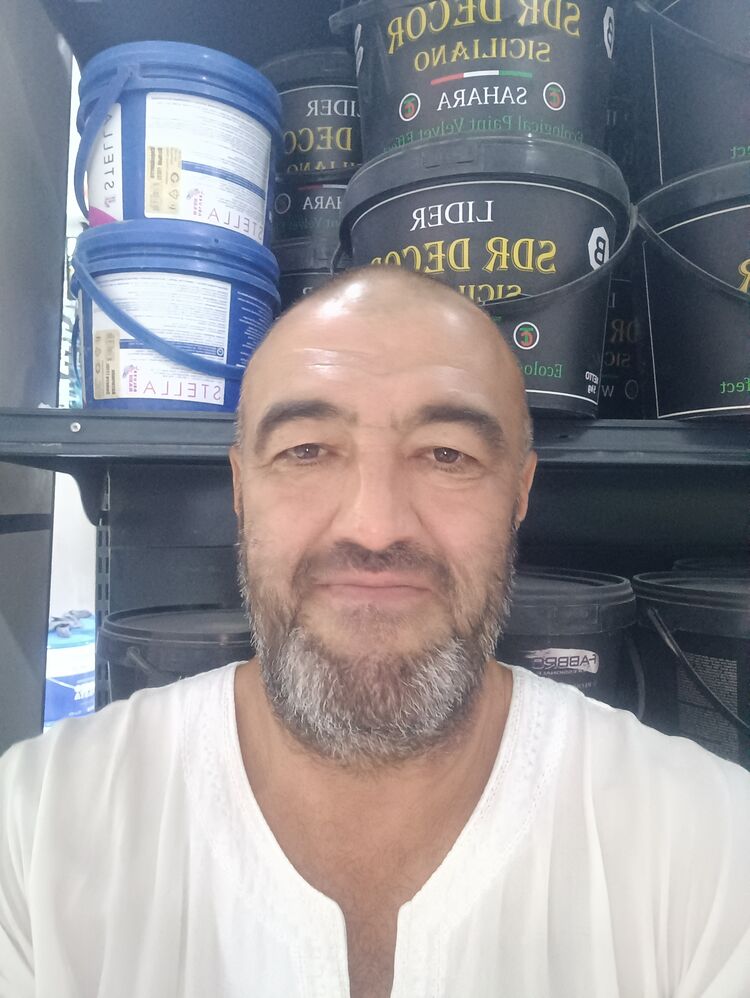  46580342  , 51 ,    