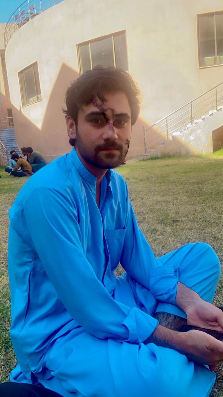  48400462  Rauf, 22 ,    Charenton-Le-Pont