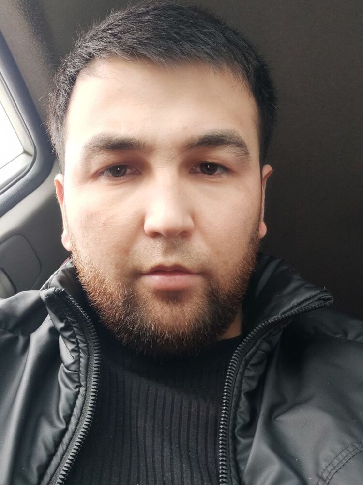  54127092  Muxtor, 31 ,    