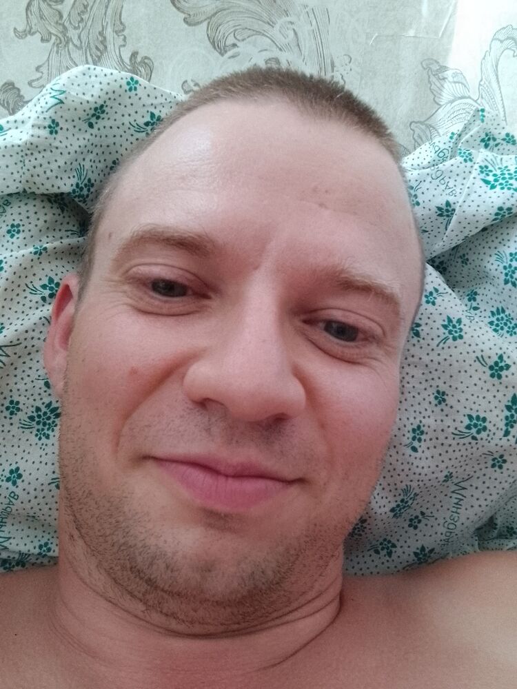  44637492  , 35 ,    