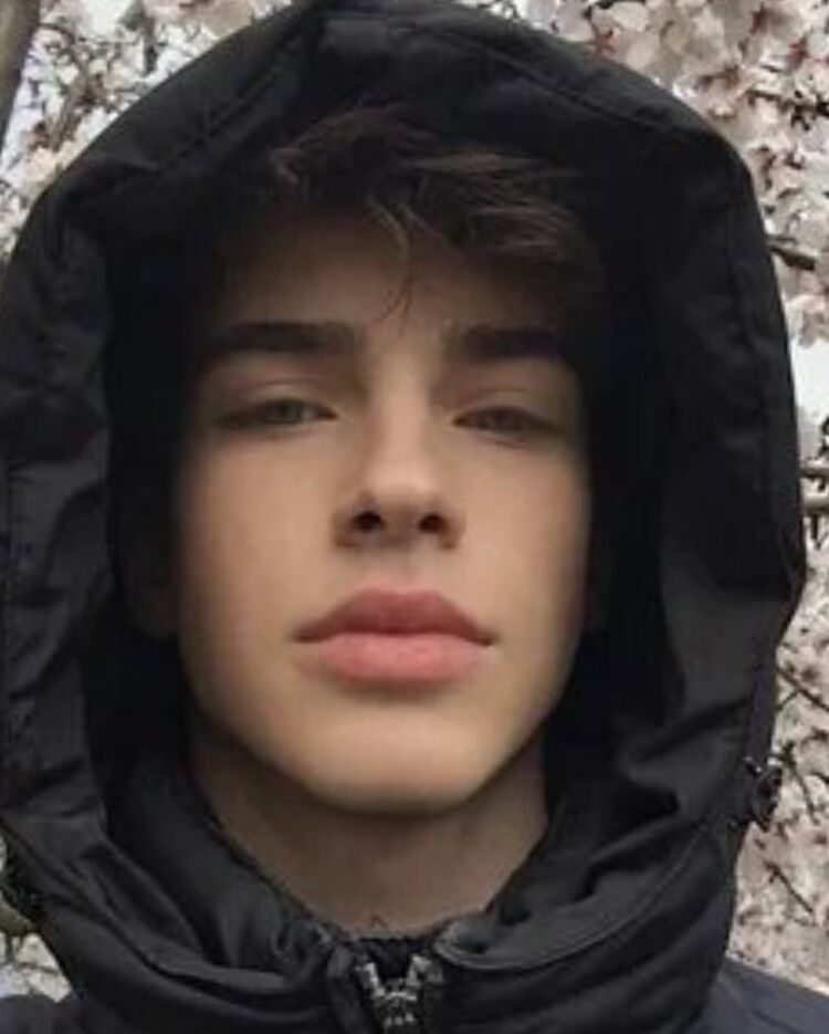  ,   Gordon, 25 ,   ,   