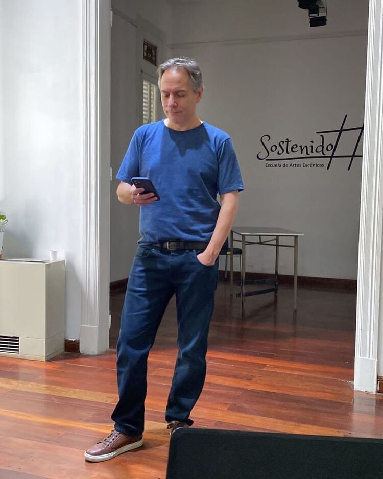  41162972  Steven, 56 ,    Ar Ram