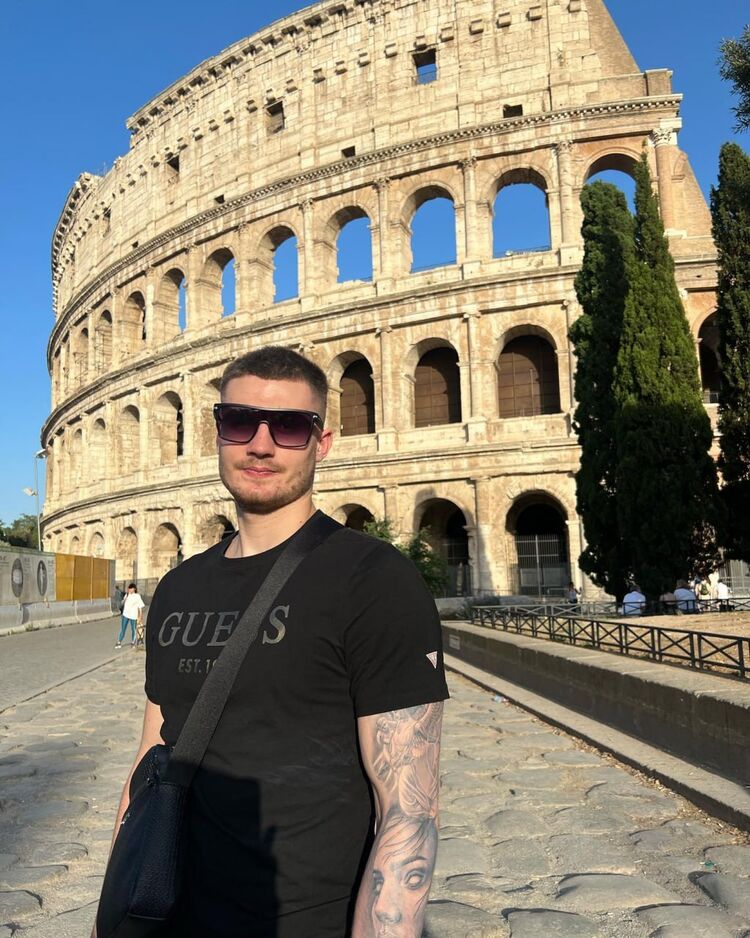  Rosengarten,   Igor, 33 ,   ,   , c , 