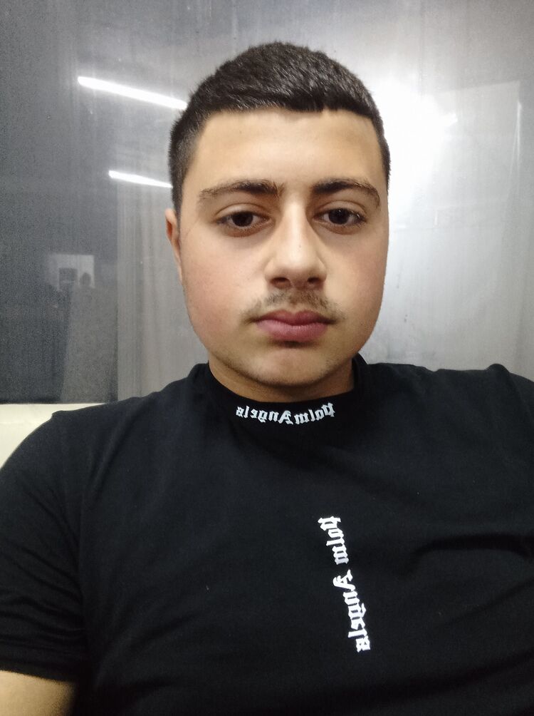  39441752  , 19 ,    