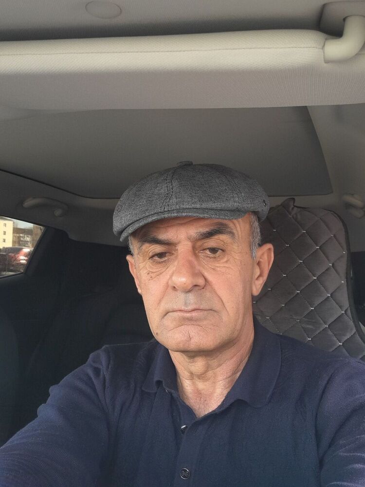  53084192  Gago, 50 ,    