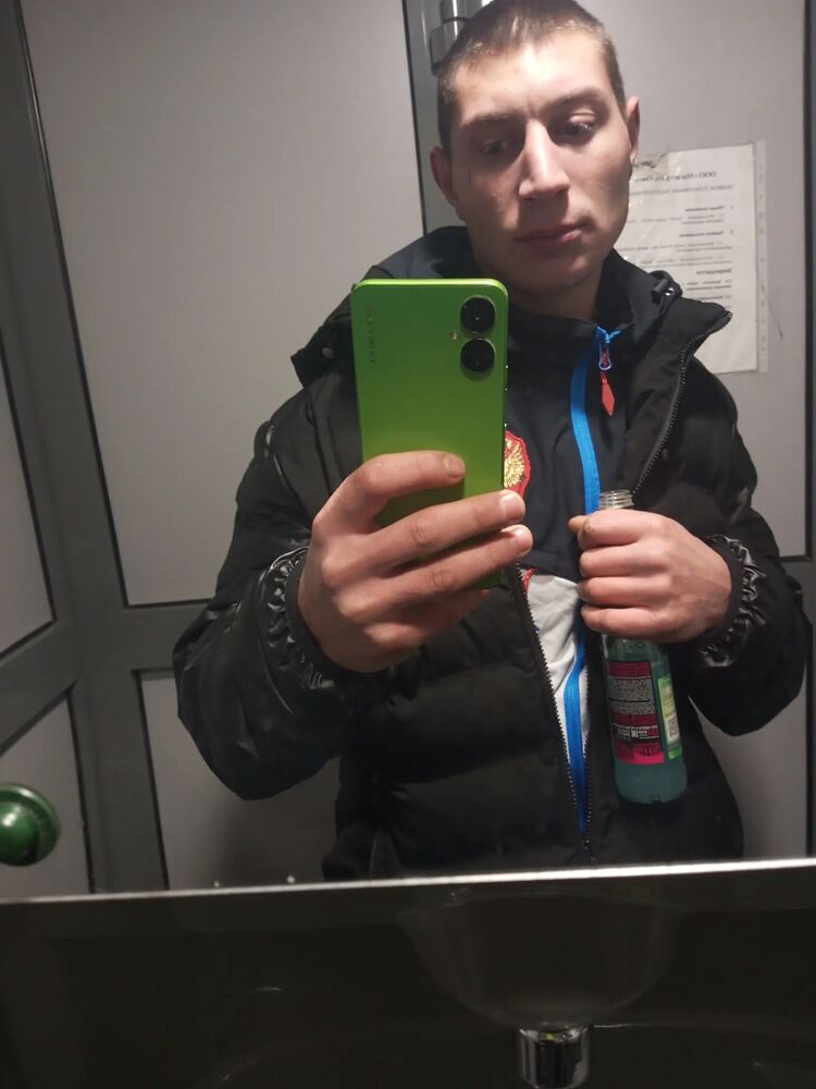  41168182  , 23 ,    