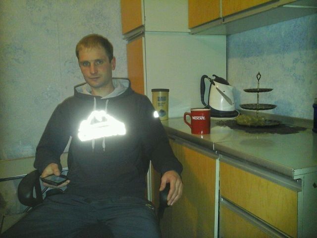  ,   SERGEI, 44 ,   