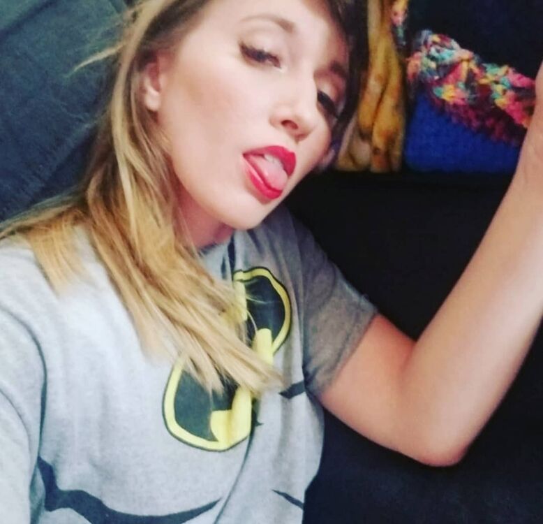  45553172  , 39 ,    