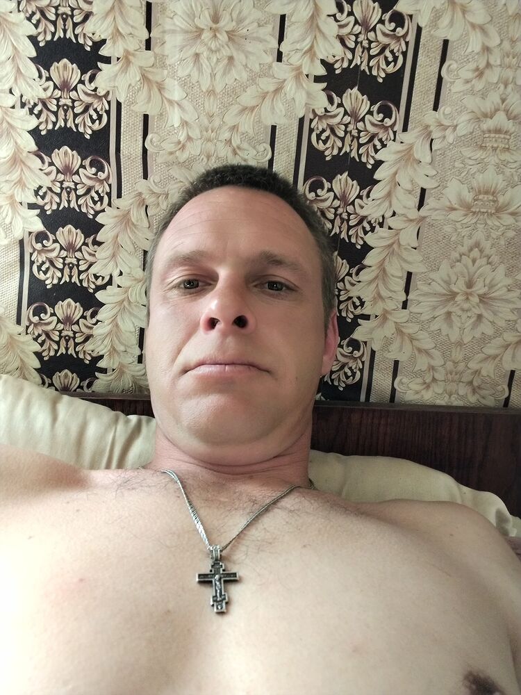  43687332  , 36 ,    