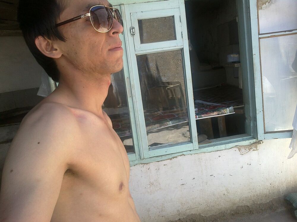  ,   Xurshid, 39 ,   