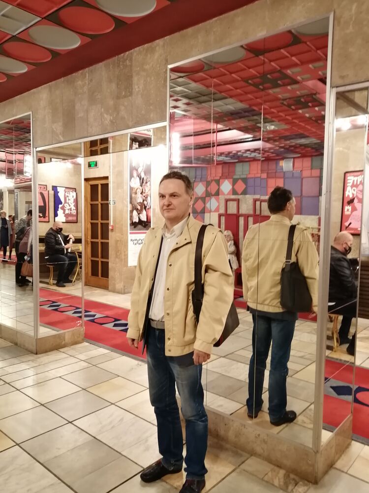 ���� 24633522 ������� ������, 42 ����, ���� ���������� � �����