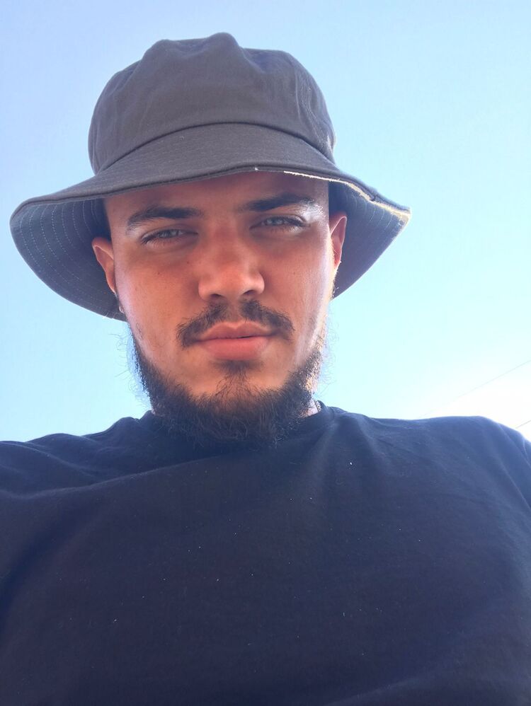  33210342  , 27 ,    --