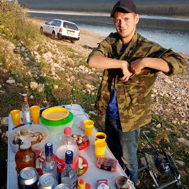  30148602  Alexey, 33 ,    