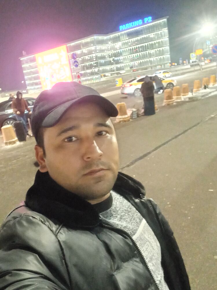  ,   Oxunjon, 26 ,   ,   
