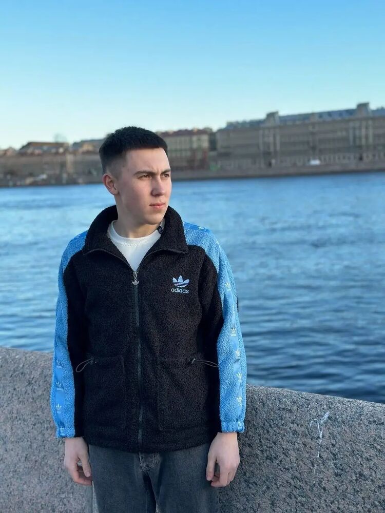  37667492  , 21 ,    -