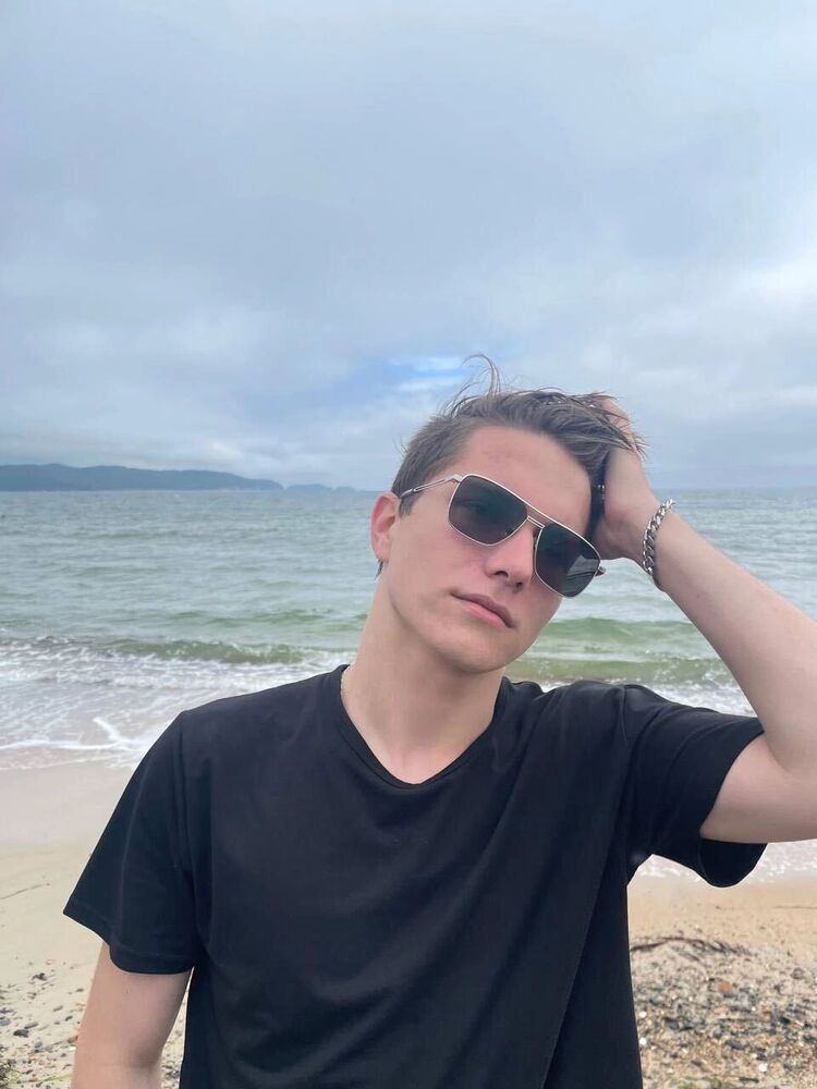  ,   , 24 ,   ,   