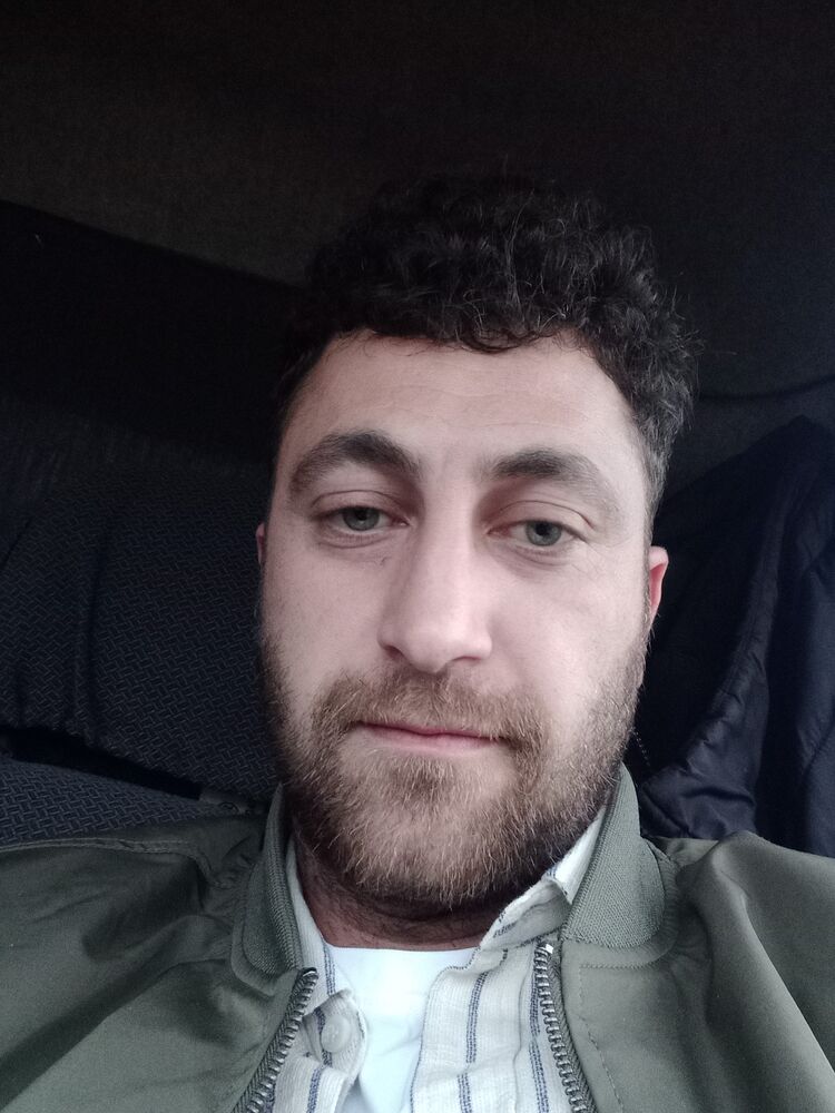  54482762  Garo, 29 ,    