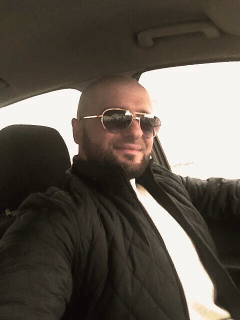  ,   Ruslan, 39 ,   ,   , c , 