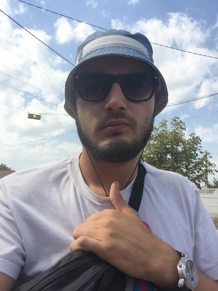  ,   Denys, 31 ,   ,   , c 