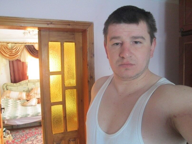  9235432  Lyjney, 39 ,    -