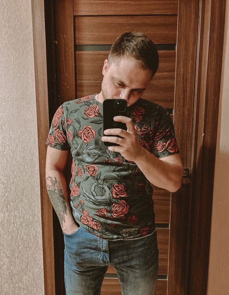  48628852  , 26 ,    