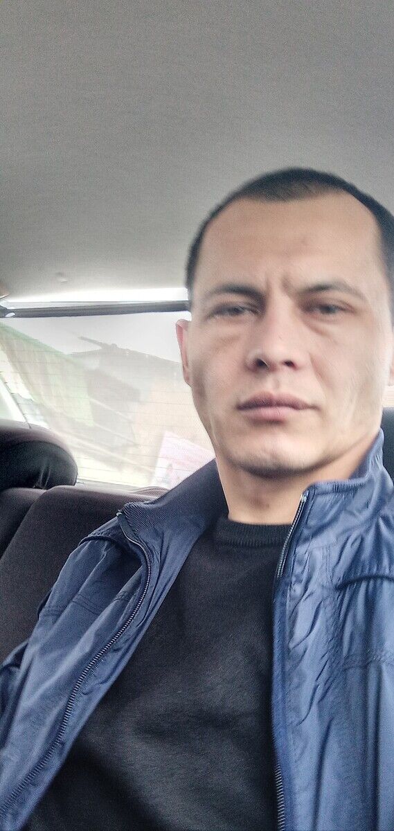  22513152  Murod, 39 ,    