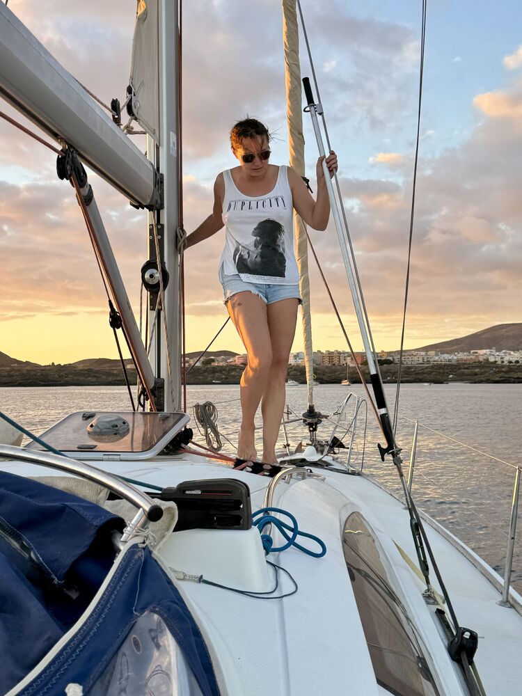  Santa Cruz de Tenerife,   Alena, 38 ,   ,   , c , 