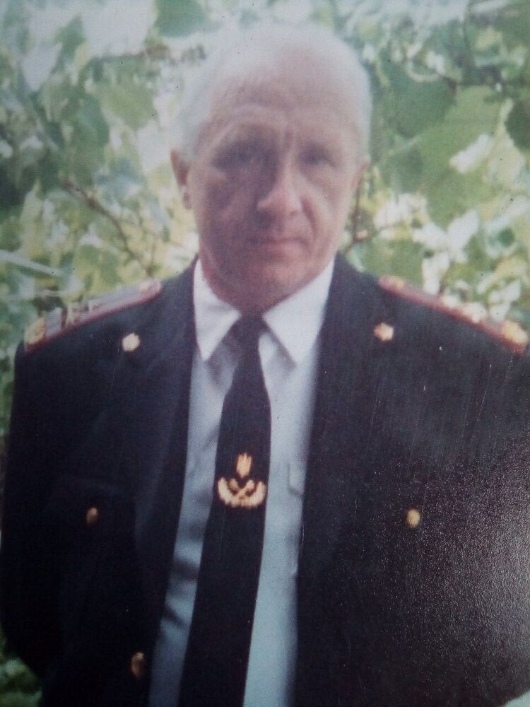  32377342  Vyacheslav, 65 ,    