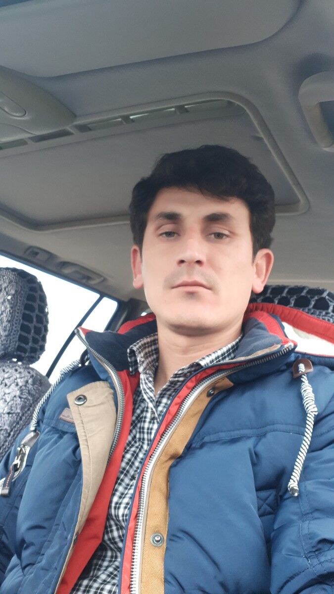  15863332  Azamat, 37 ,    