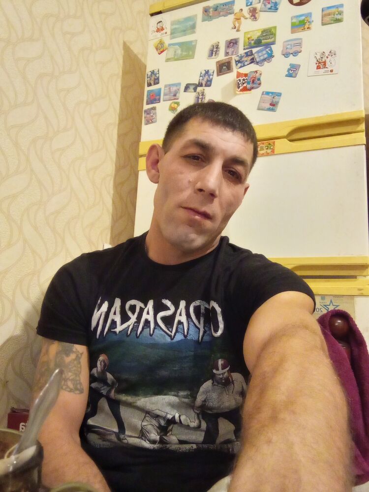  33599262  , 42 ,    