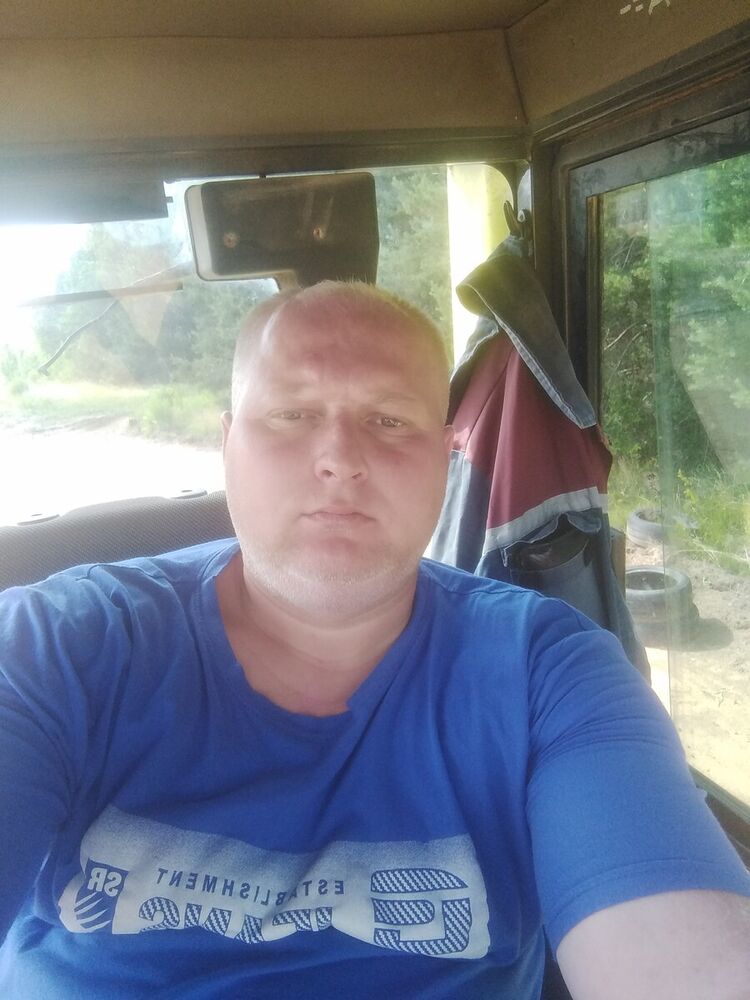  22392552  , 32 ,    