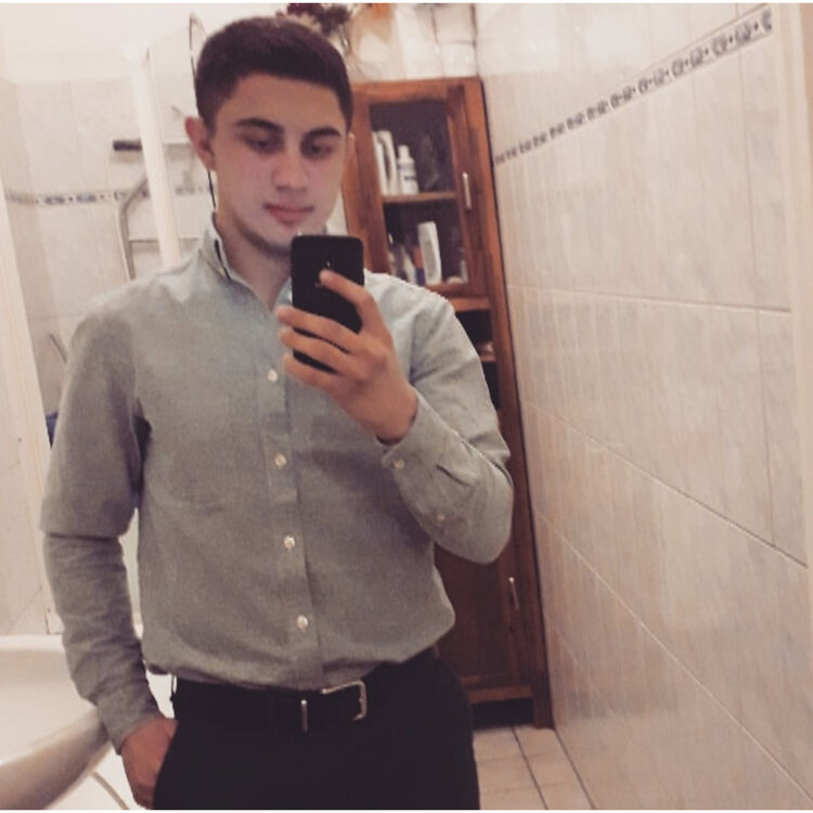  ,   Ianik, 26 ,   ,   , c 