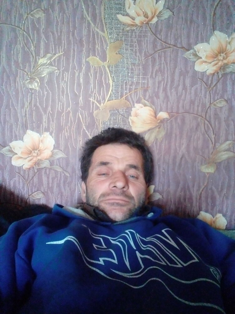  32019272  , 51 ,    