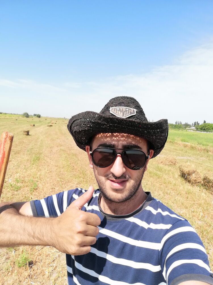  47585562  , 37 ,    