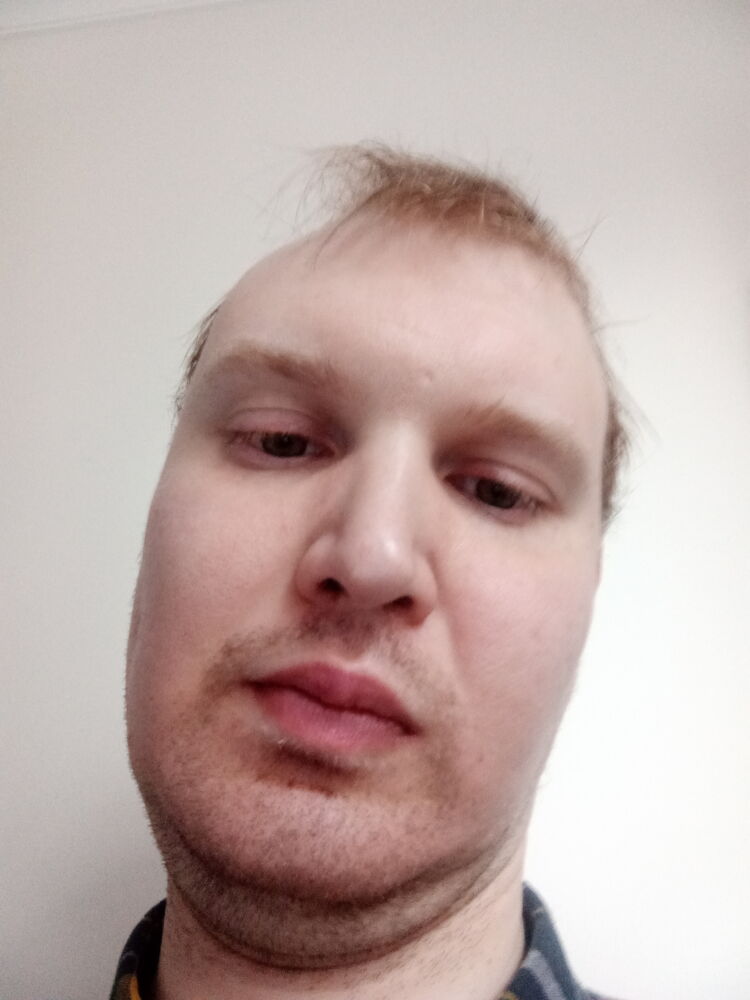  42656422  , 32 ,    
