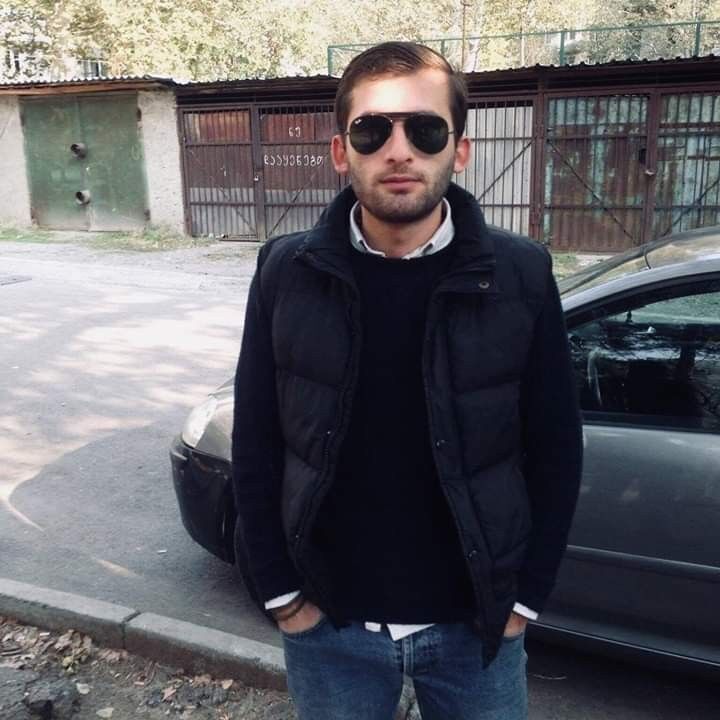  ,   Vako, 27 ,   ,   , c 