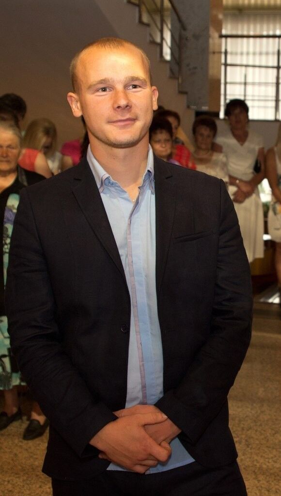  8968092  Sergey, 37 ,    