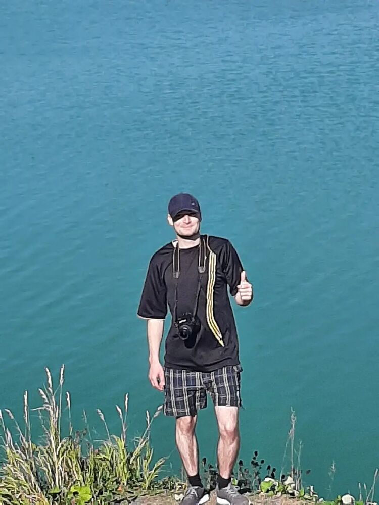  52917172  , 34 ,    