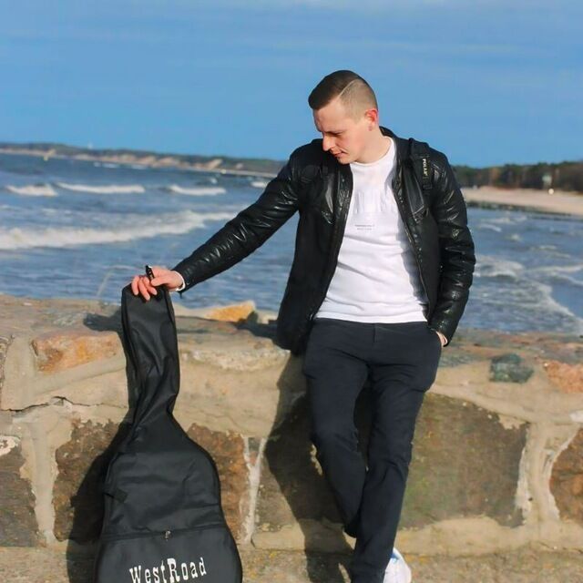  54503252  Tokyo, 37 ,    