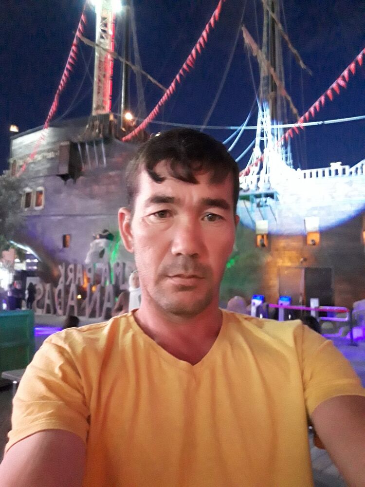  ,   Mert, 40 ,   ,   , c 