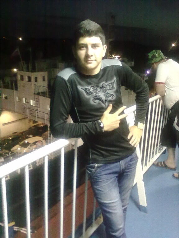  6679242  Tigran, 31 ,    
