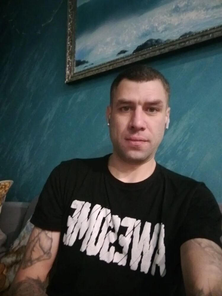  ,   Vasya, 37 ,   c 