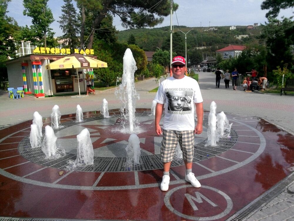  6841632  Jakob, 63 ,    